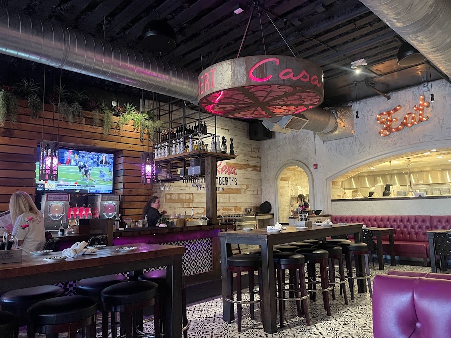 Miranda Lambert's Casa Rosa, Nashville