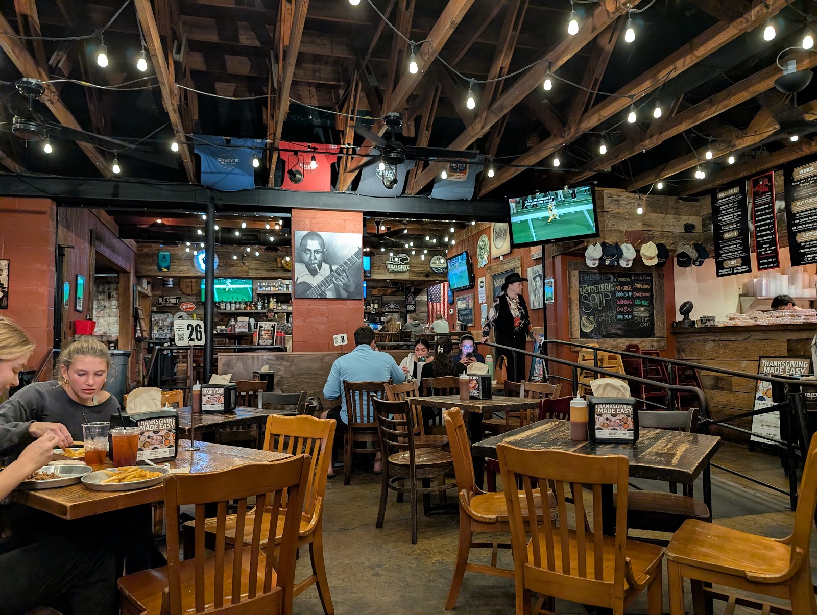 Edley's Bar-B-Que, Nashville