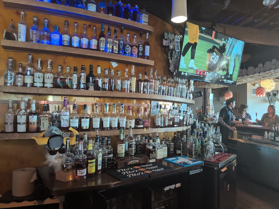 Embers Ski Lodge, Nashville