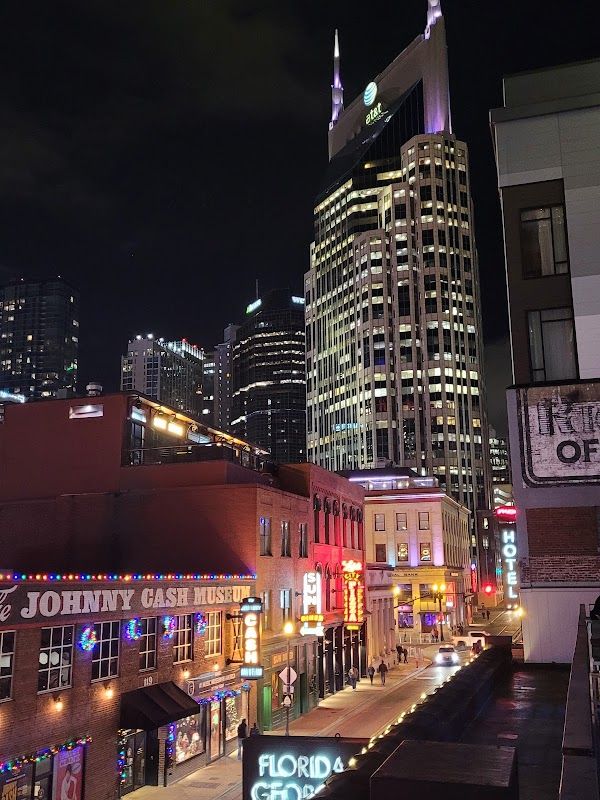 Skull's Rainbow Room Nashville