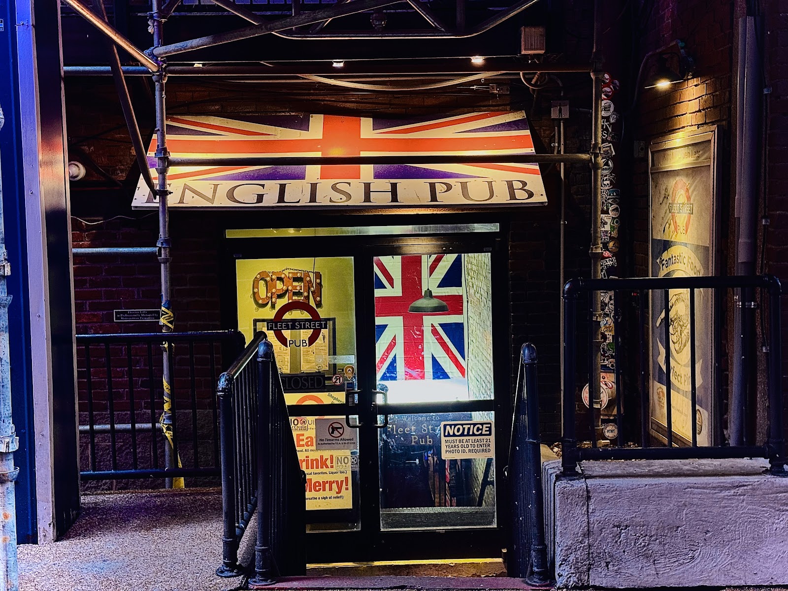 Fleet Street Pub in Printers Alley, Downtown, Nashville