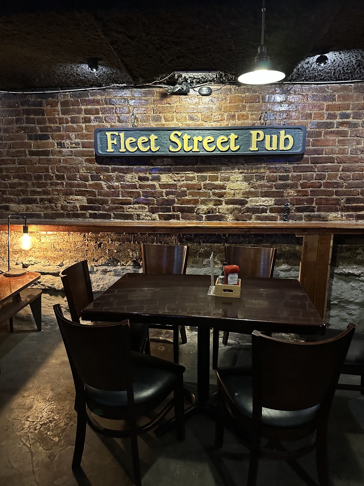 Fleet Street Pub, Nashville