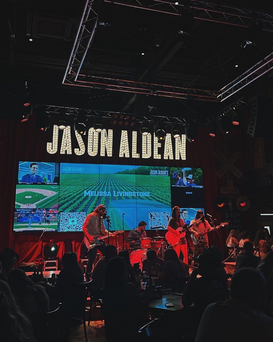 Jason Aldean's Kitchen cocktail at the bar