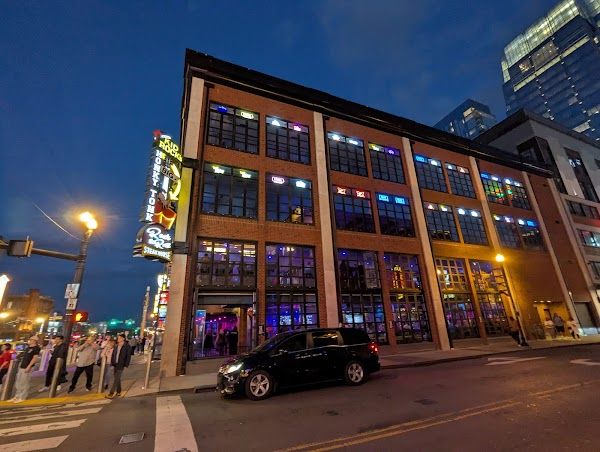 Skull's Rainbow Room Nashville