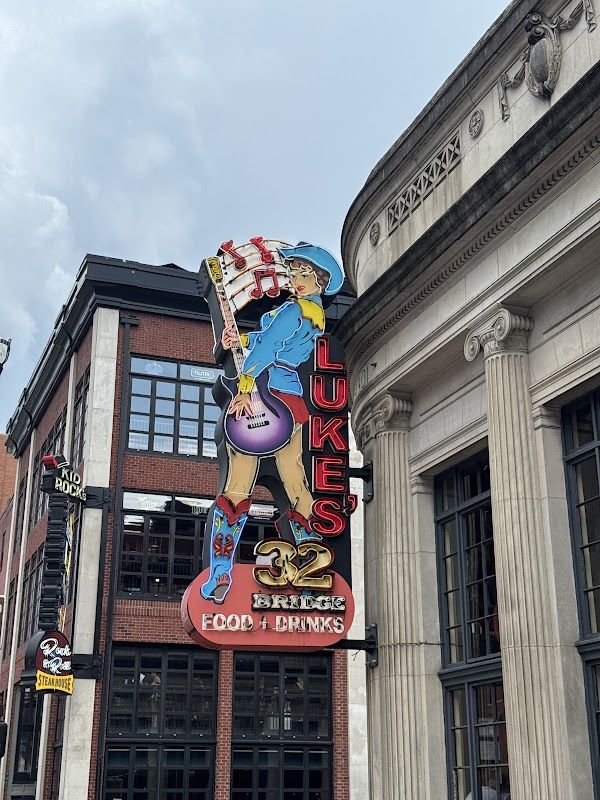 Skull's Rainbow Room Nashville