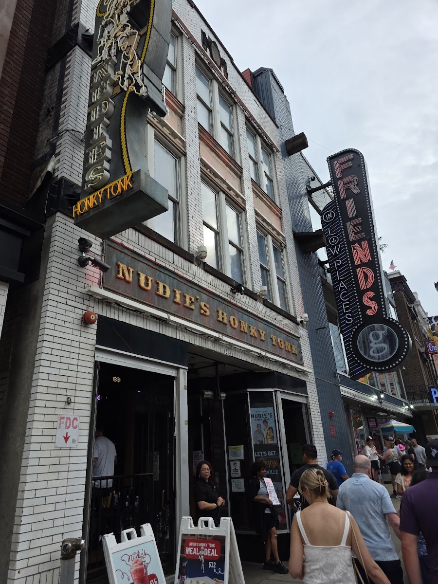 Nudie's Honky Tonk, Nashville