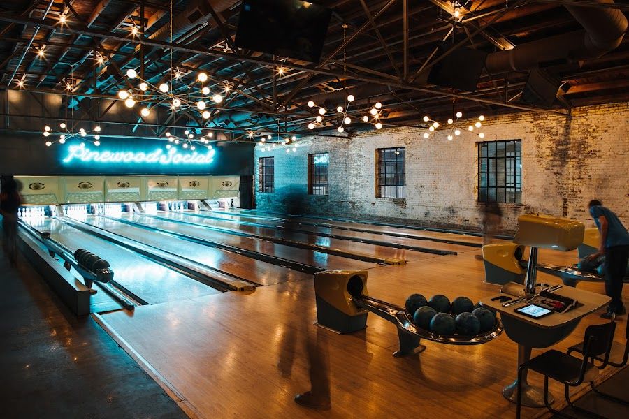 Pinewood Social SoBro atmosphere