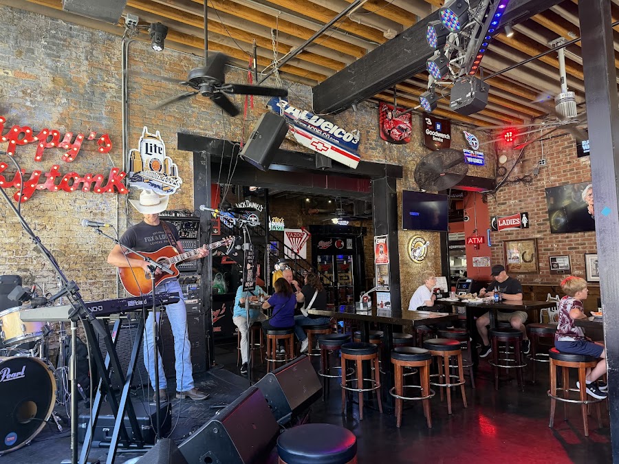 Rippy's Bar &amp; Grill, Nashville