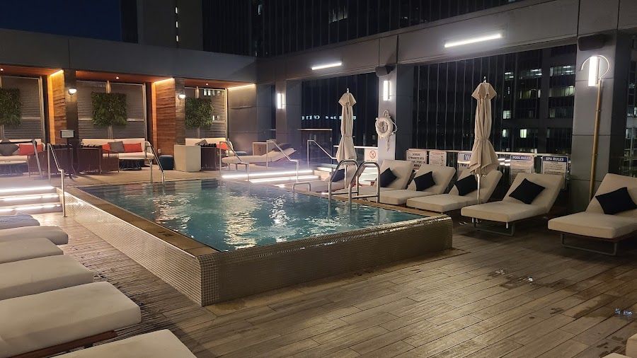 Rooftop Lounge at Bobby Hotel bar service