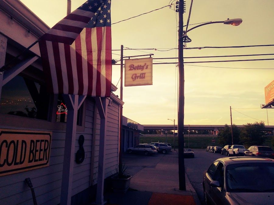 The Betty bar service