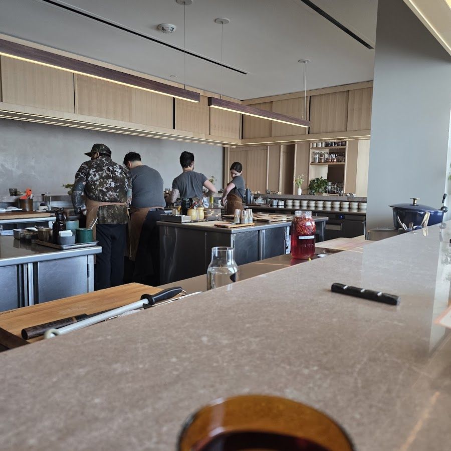 The Catbird Seat Bar bar service