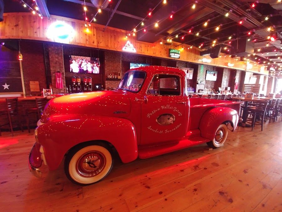 The George Jones Rooftop Downtown atmosphere