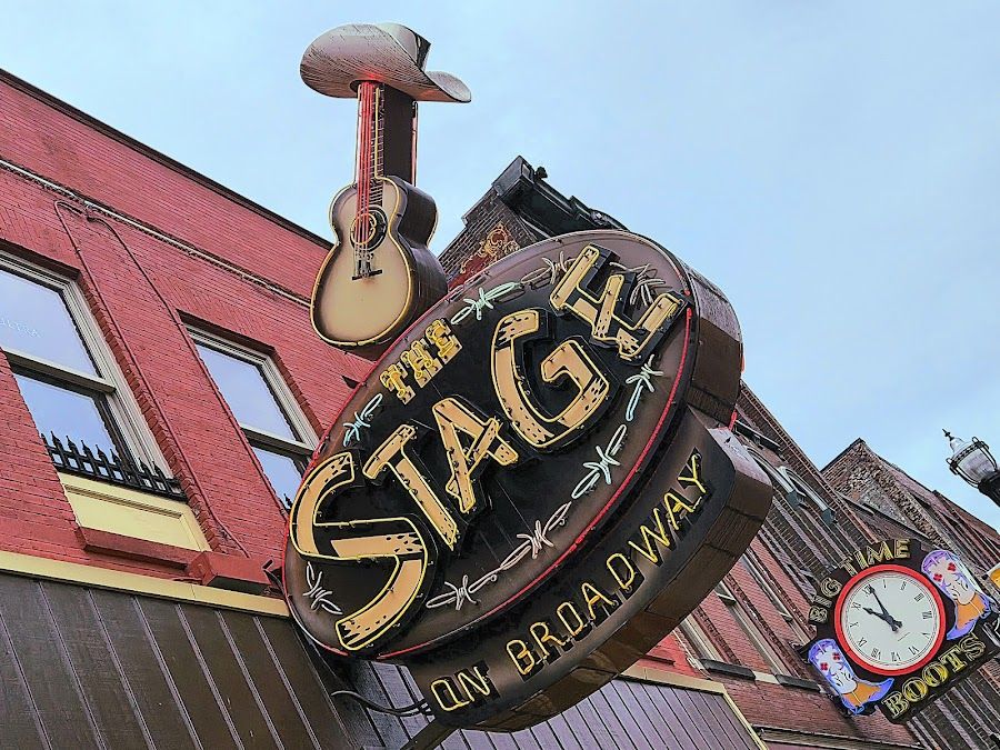 The Stage on Broadway Downtown atmosphere