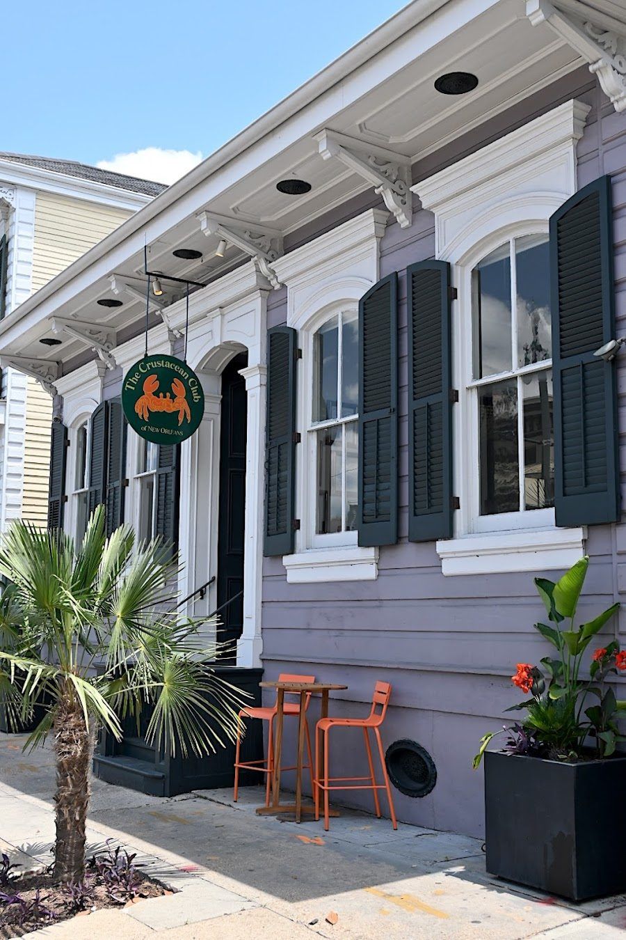 Effervescence French Quarter atmosphere