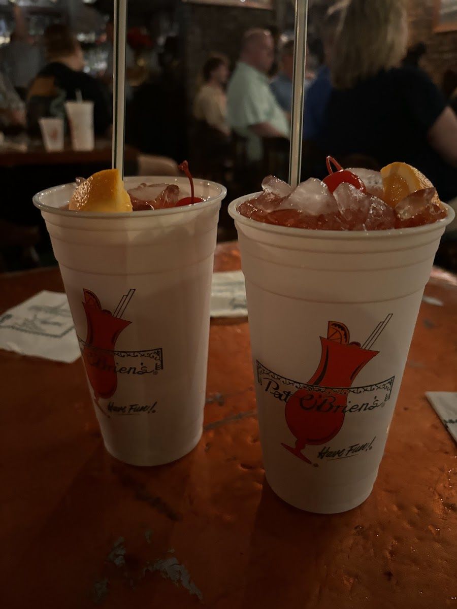 Pat O'Brien's bar service