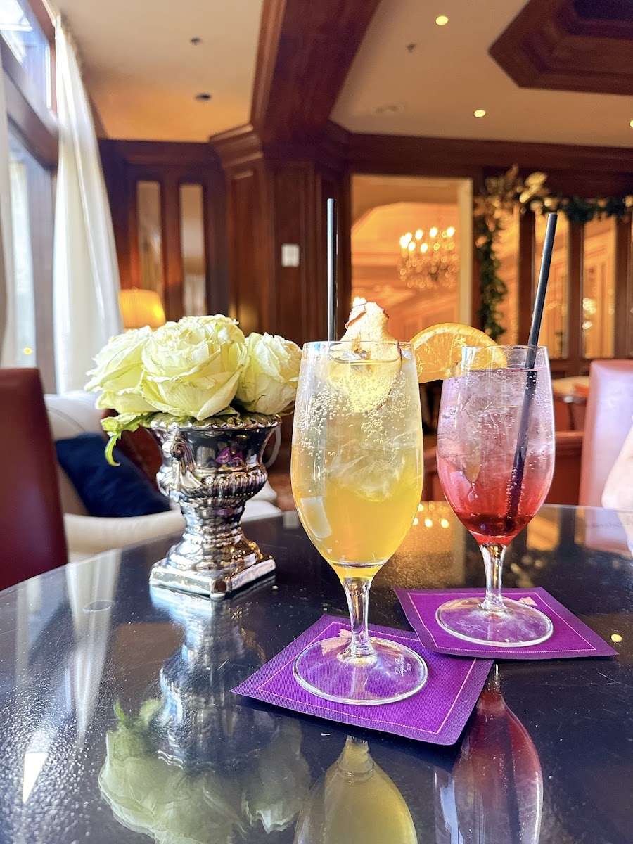 Polo Club Lounge bar