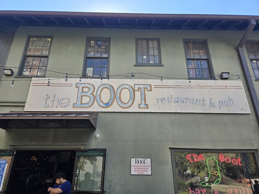 The Boot Bar &amp; Grill, New Orleans