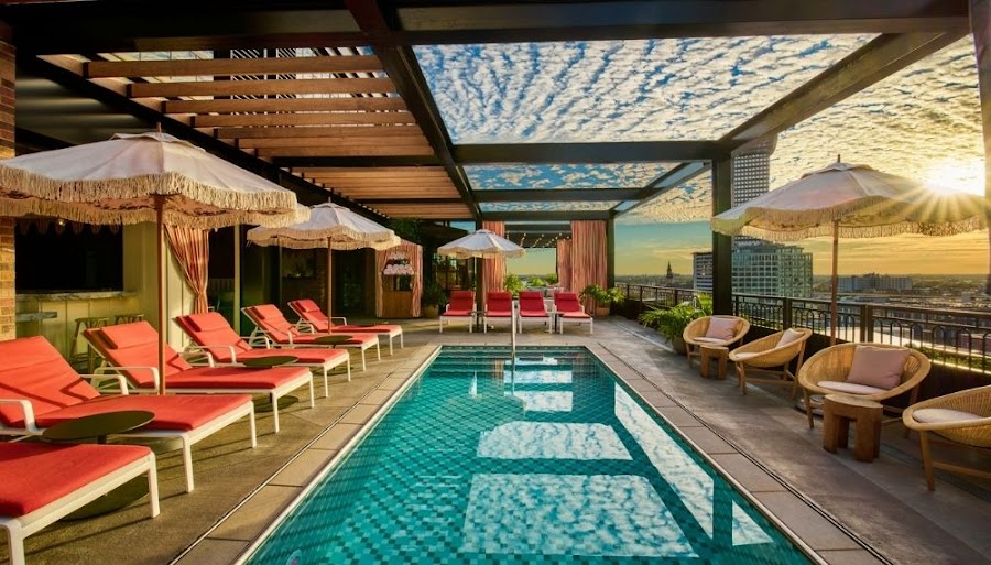 The Pool Club drinks
