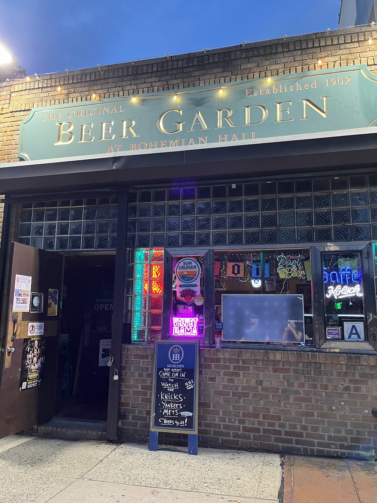 Bohemian Hall and Beer Garden, New York