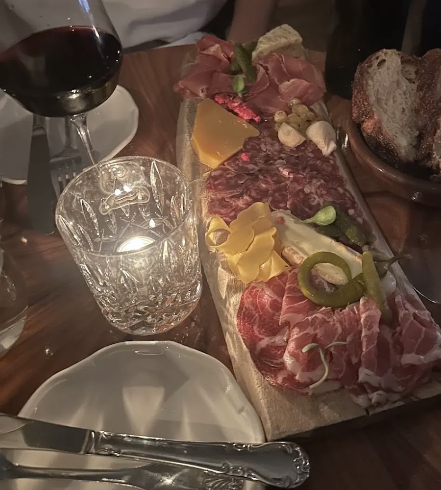 Compagnie des Vins Surnaturels, New York