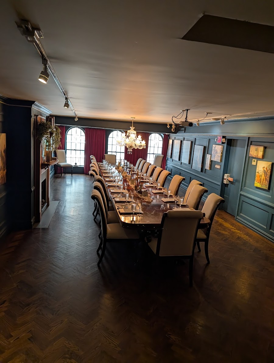 Fraunces Tavern interior