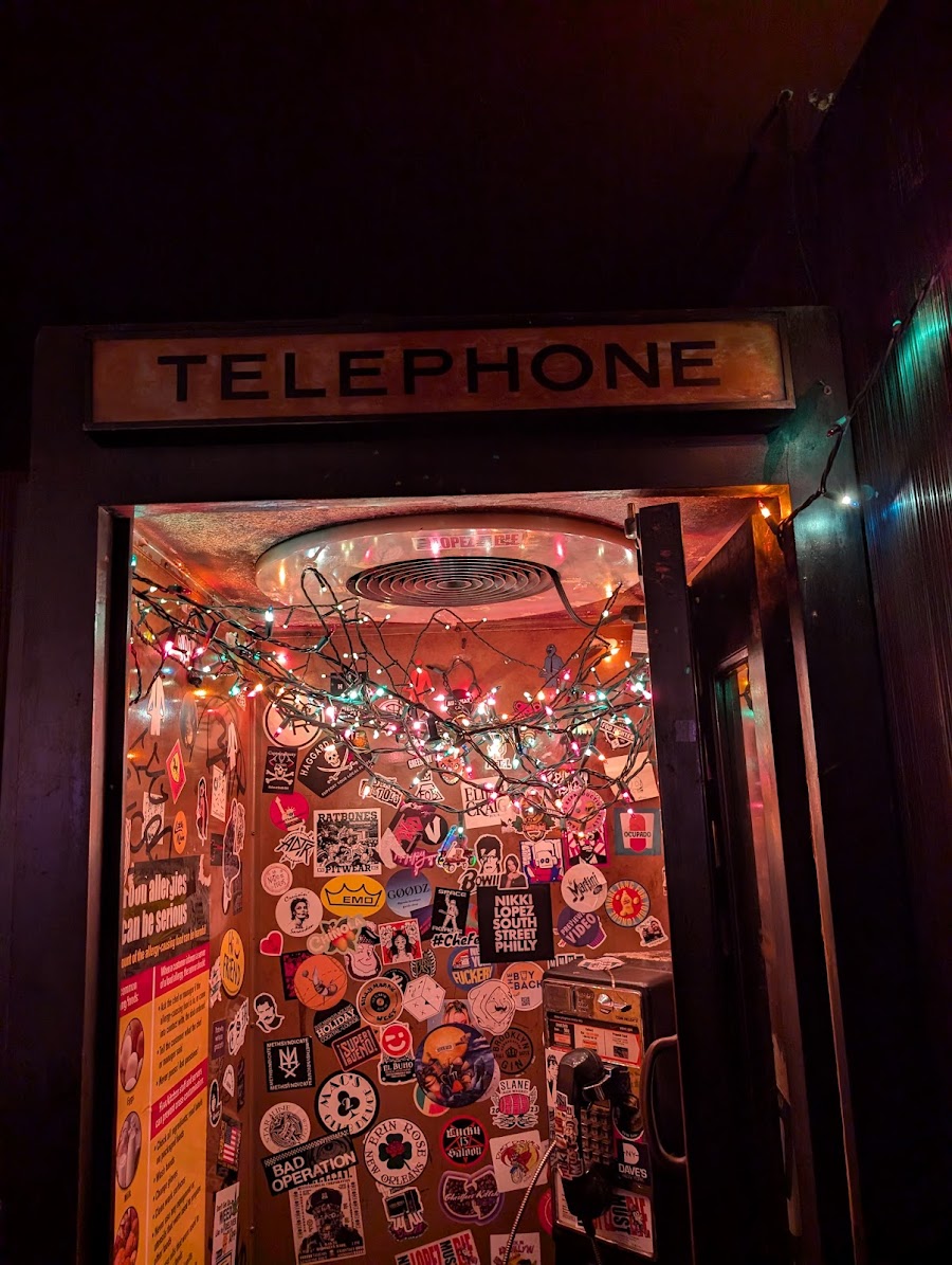 Holiday Cocktail Lounge, New York