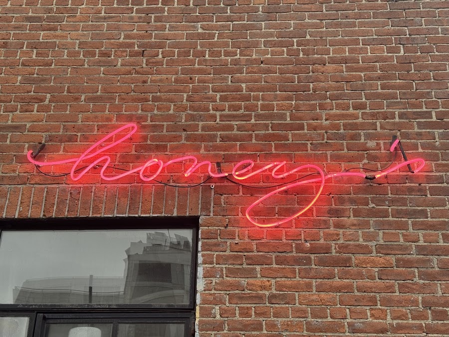 Honey's, New York