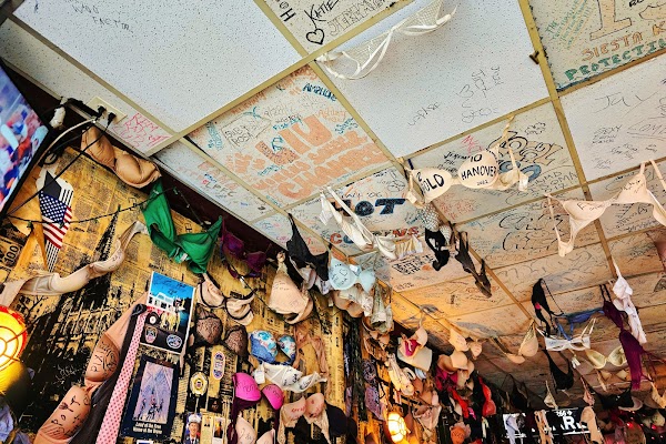White Horse Tavern in New York