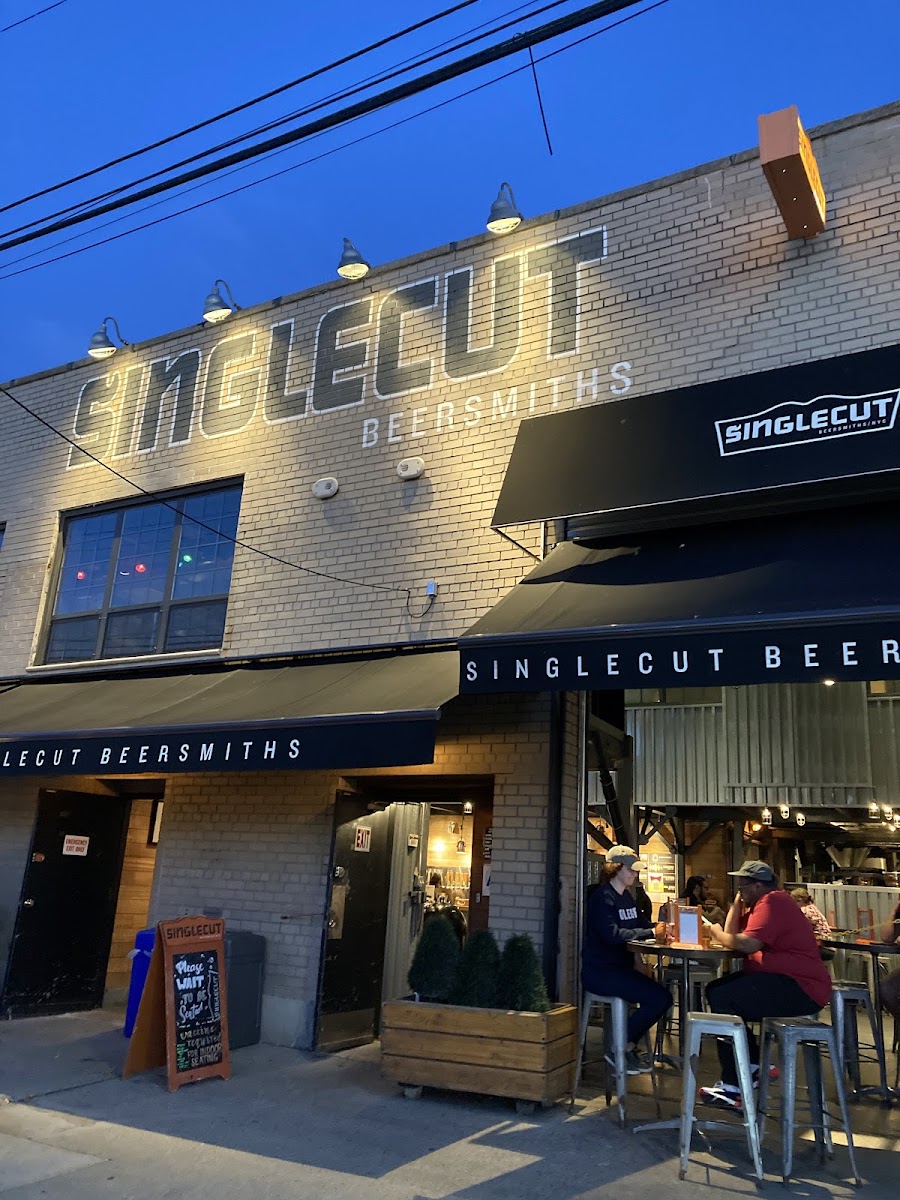 SingleCut Beersmiths bar in New York