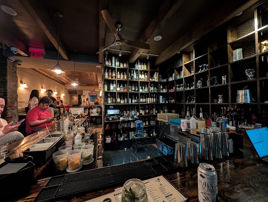 Ten Degrees Bar, New York