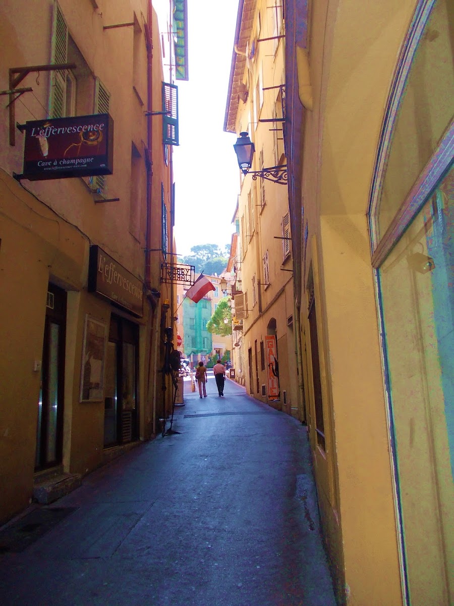 L'Effervescence, Nice
