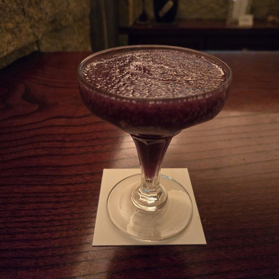 Bar Pivot Chuo-ku atmosphere