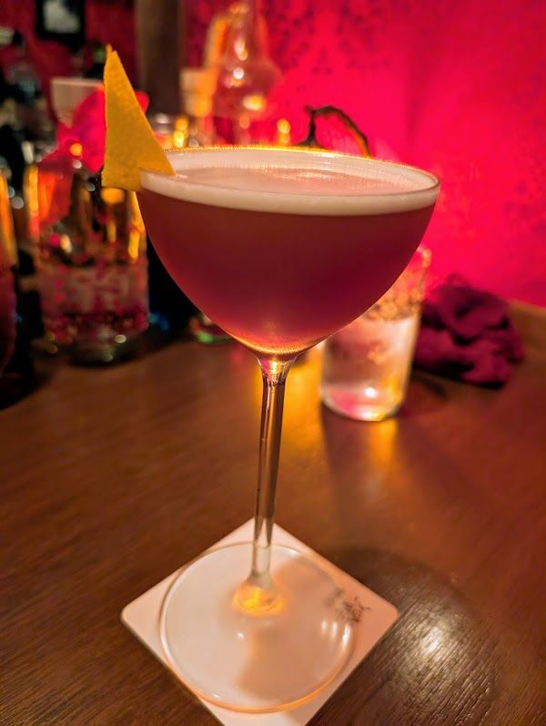 Bar Augusta Tarlogie Osaka