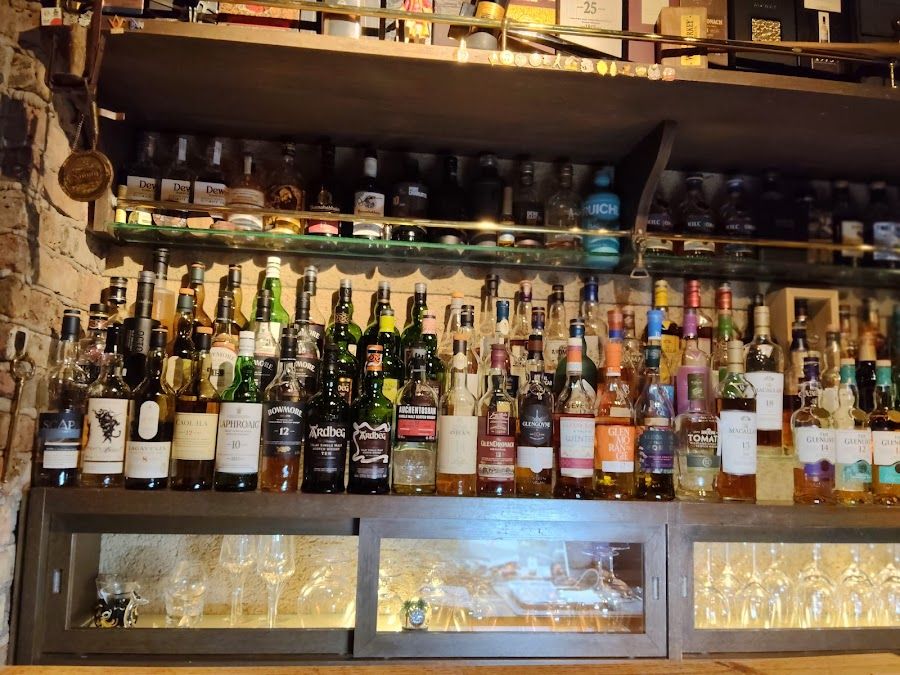 Bar Okuda Osaka interior