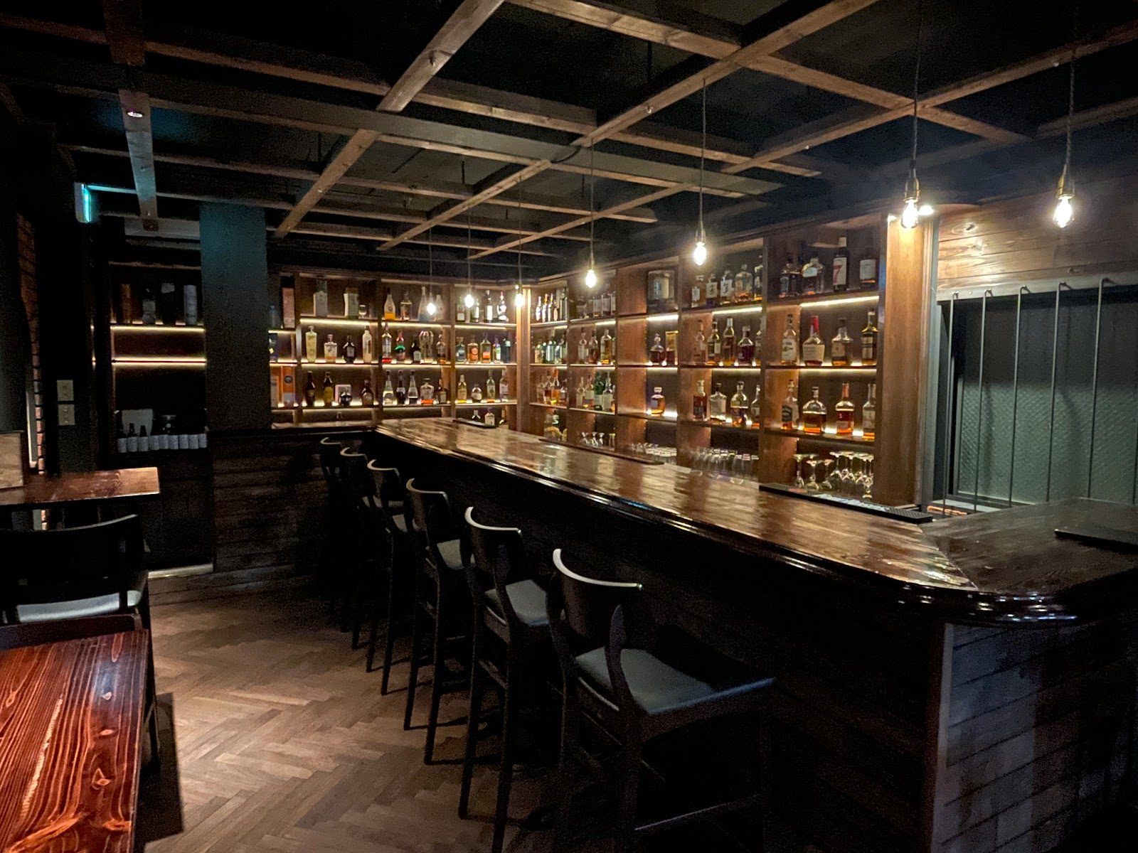 Bar Shimizu Osaka bar interior