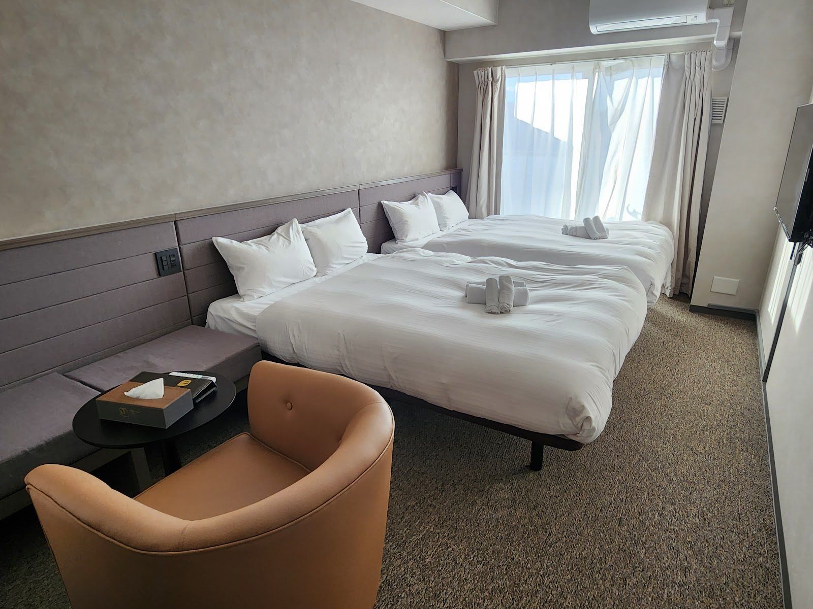 Cradle, Osaka