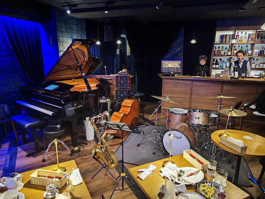 Jazz On Top Osaka interior