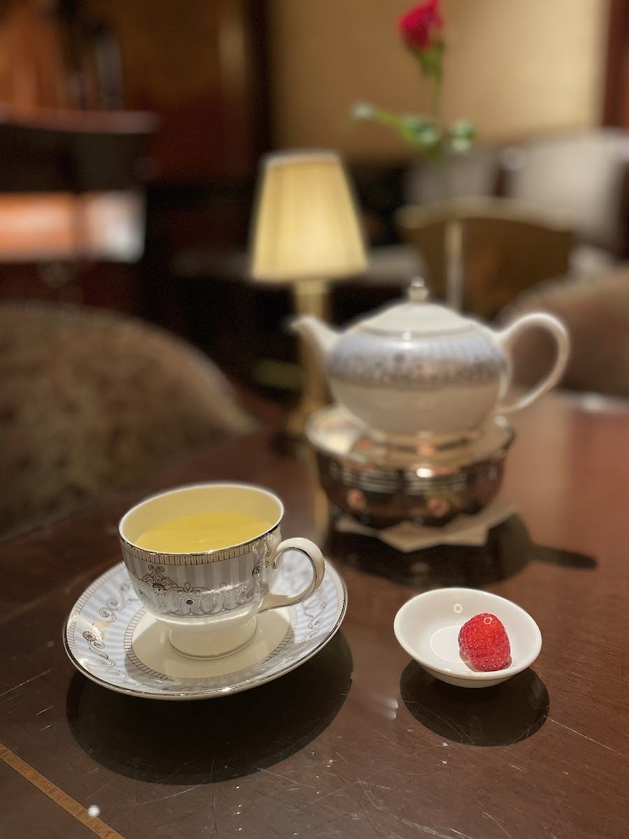 Le Meridien Osaka Lobby Bar bar service