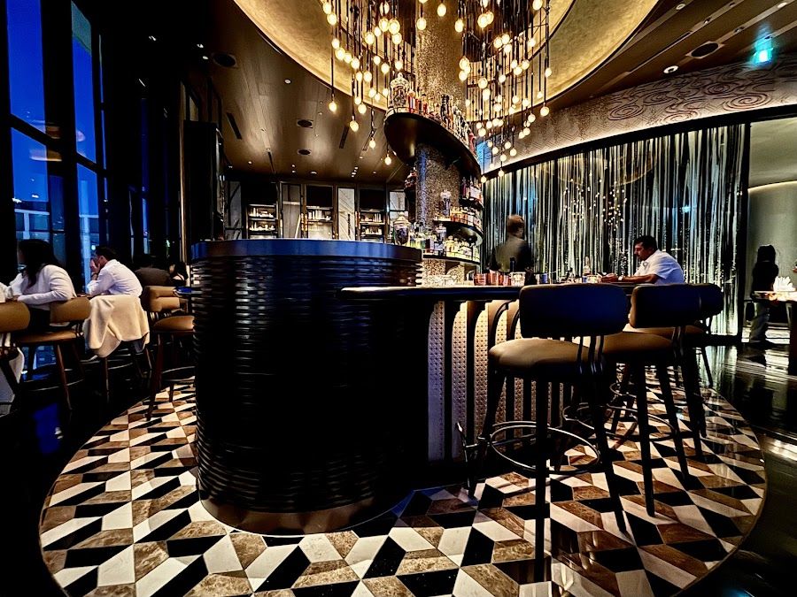 Stand Bar Rouge Osaka interior