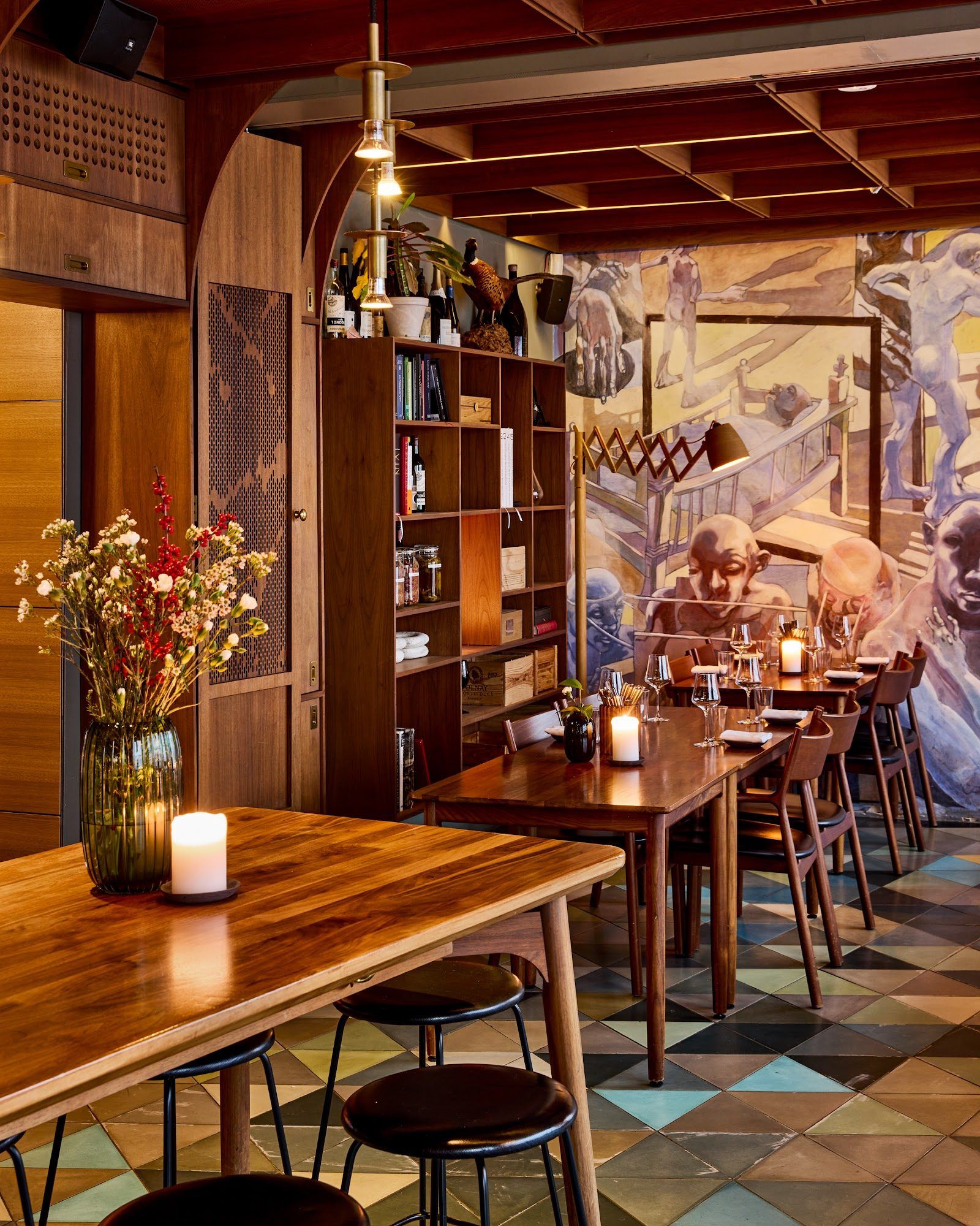 Arakataka Oslo bar interior