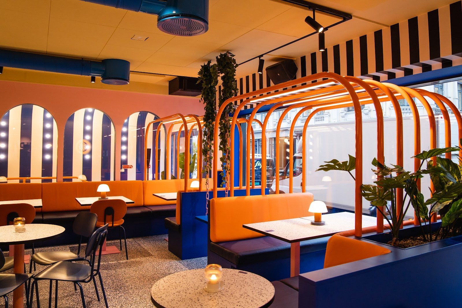 Blueberry Bar Oslo bar interior