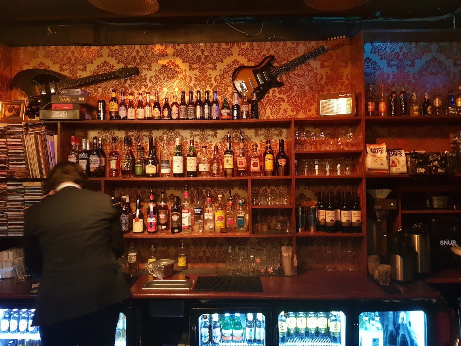 Cafe Mono Oslo bar interior