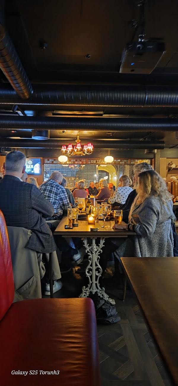 Bohemen Sportspub