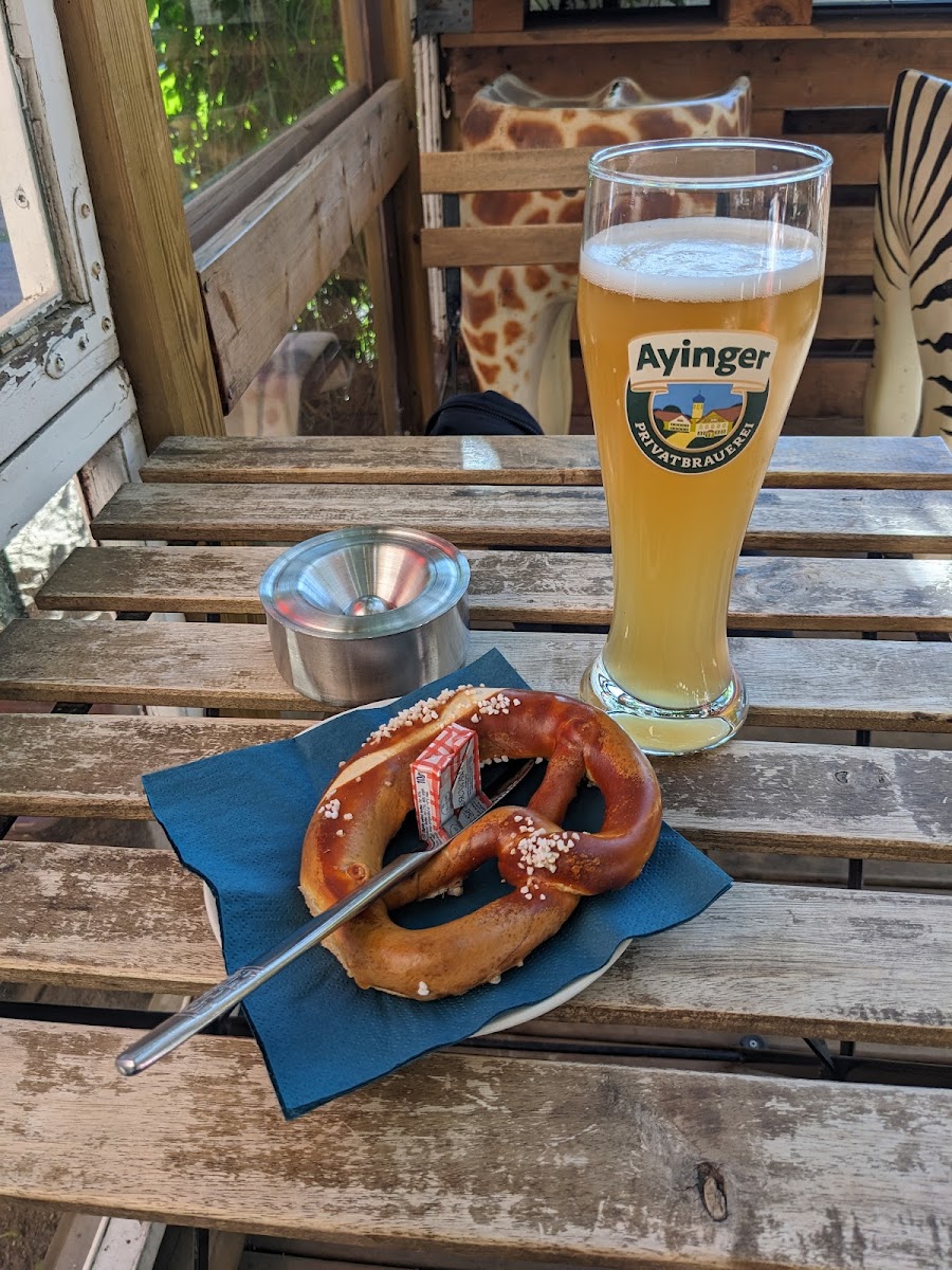 St. Pauli Biergarten drinks