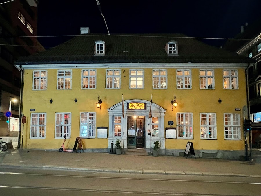 Stortorvets Gjaestgiveri historic tavern courtyard in central Oslo bar