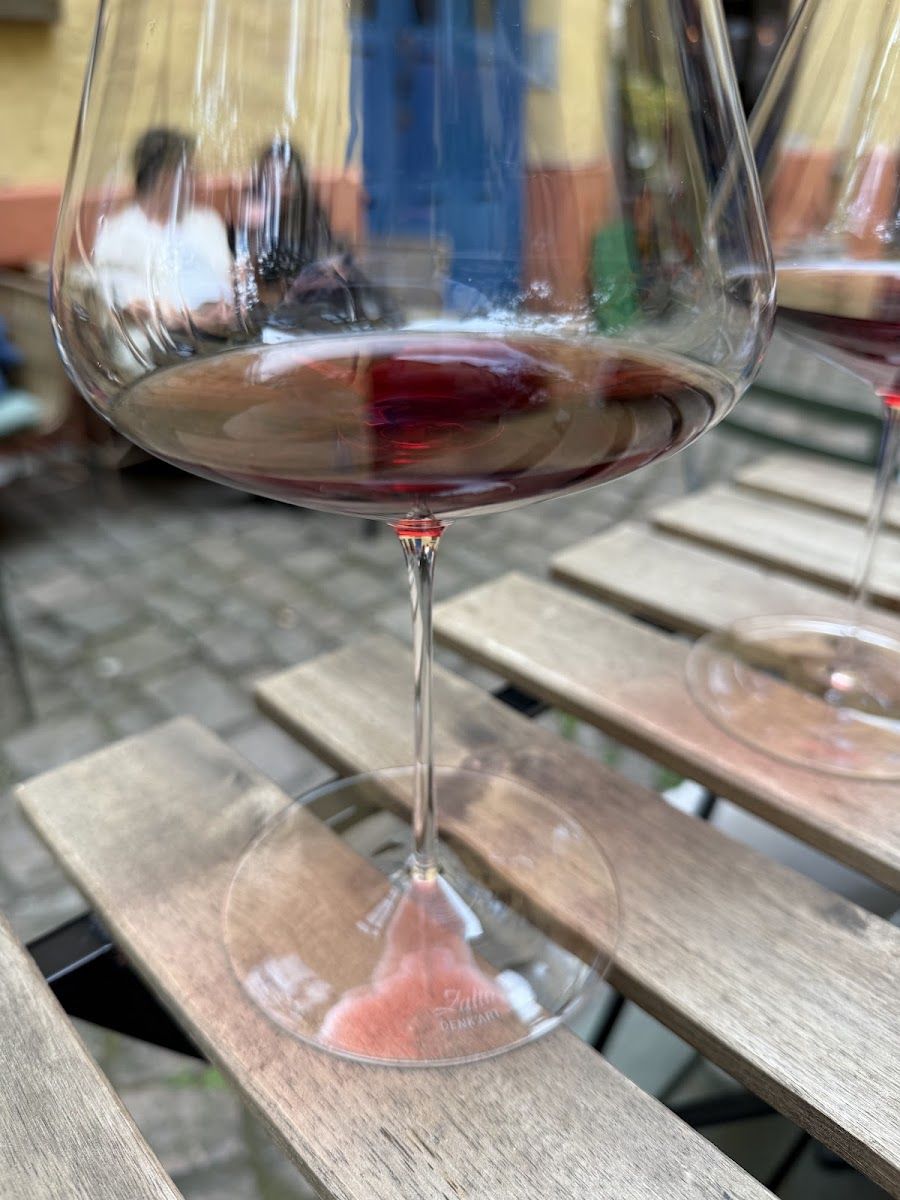 Territoriet Wine Bar bar service