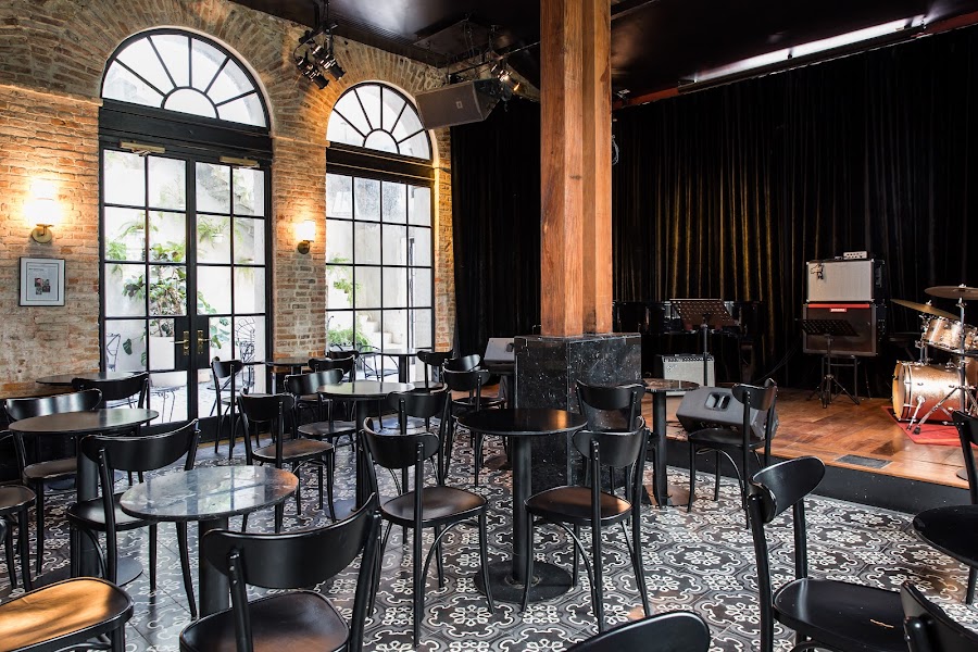 Danilo's Jazz Club, Panama City