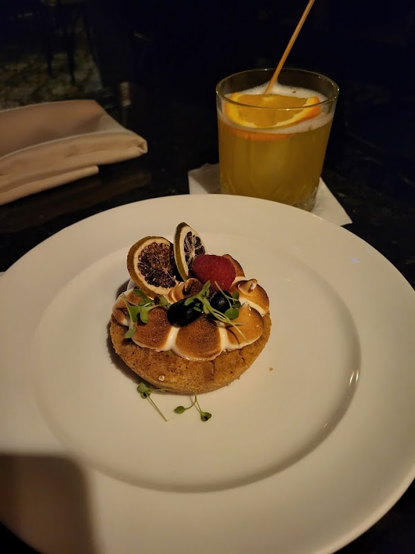Pedro Mandinga Rum Bar