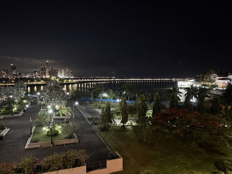 Lazotea, Panama City
