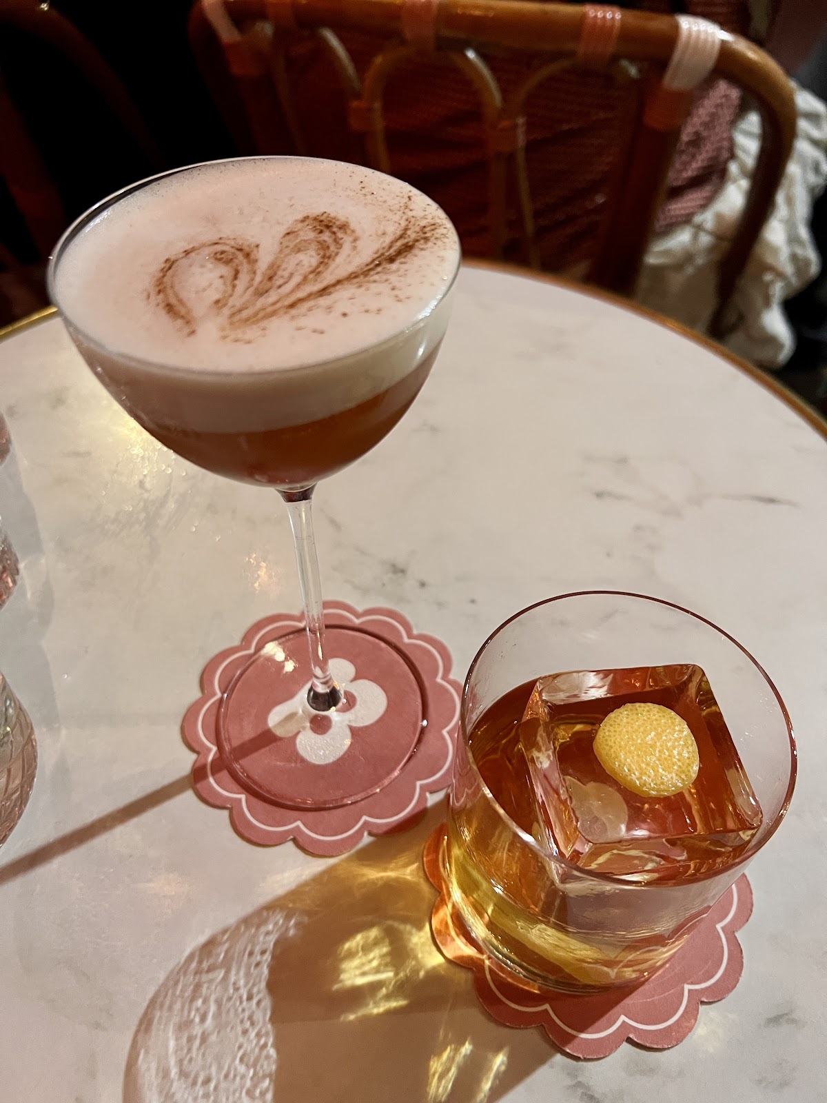 Bisou, Paris
